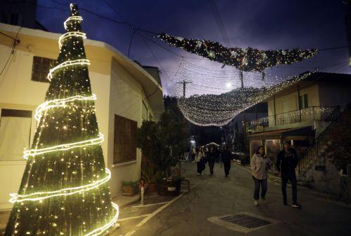 Christmas Villages open to visitors until January 6