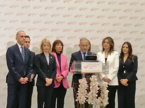 مرشح الرئاسة أفيروف نيوفيتو: البلاد بحاجة إلى قيادة كفؤ أكثر من أي وقت مضى