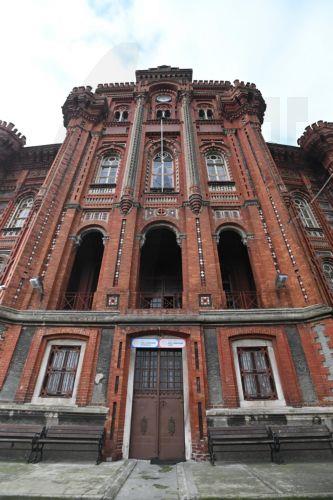 Μετακομίζει η Μεγάλη του Γένους Σχολή λόγω έργων ενίσχυσης στατικότητας κτηρίου της