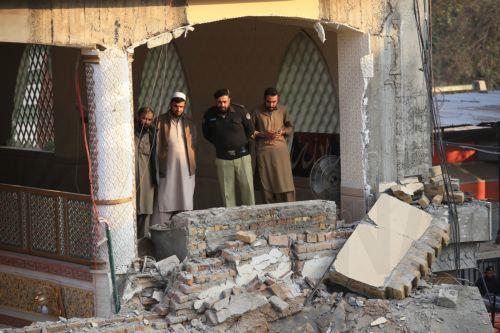 Τους 89 έφθασαν οι νεκροί από έκρηξη σε τέμενος στο Πακιστάν
