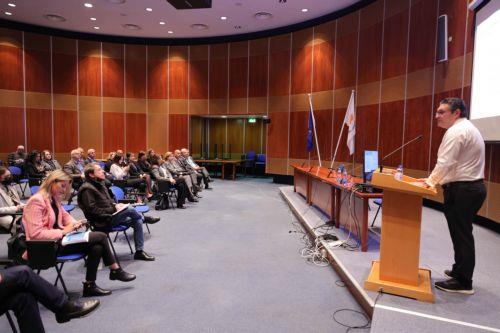 Να μην αγνοηθεί ο οικονομικός ορθολογισμός για χάριν άλλων σκοπιμοτήτων είπε ο ΥΠΟΙΚ, στον απολογισμό του