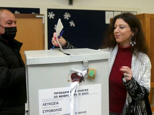 Σήμερα ενισχύουμε τη Βουλή μας, δήλωσε η Τσελεστίνα Ντε Πέτρο