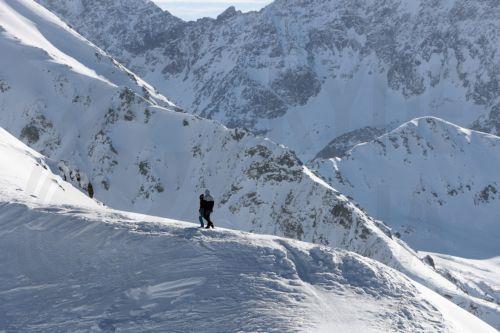 Τέσσερεις άνθρωποι σκοτώθηκαν από χιονοστιβάδες στη Νορβηγία