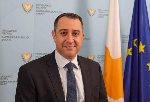 Παραίτηση Διευθυντή Γραφείου Προέδρου Δημοκρατίας με αιχμές για «κακόβουλες επιθέσεις»