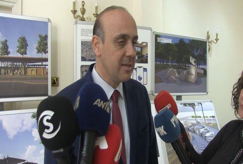 Δεν θα ξανατοποθετηθεί η τουρκική σημαία στην Πλατεία Κένεντυ, λέει ο Δήμαρχος Πάφου