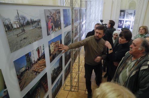 Ο Ζελένσκι βασίζεται στην Παγκόσμια Τράπεζα για την ανοικοδόμηση της χώρας του, αύξηση της παραγωγής όπλων ζητά ο Μεντβέντεφ