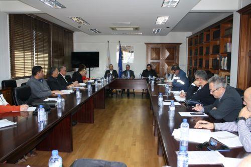 Εξουσιοδοτεί το ΔΣ για διάλογο με ΥΠΑΝ ή αν δεν ευοδωθεί σε μέτρα, η Παγκύπρια Συνδιάσκεψη ΟΕΛΜΕΚ