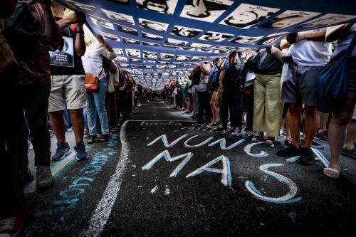 Διαδηλώσεις στην Αργεντινή για την 47η επέτειο του πραξικοπήματος
