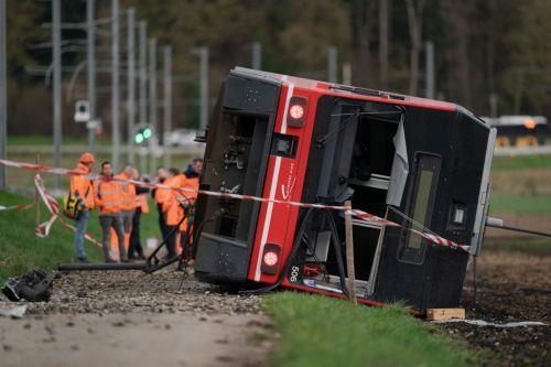 Τραυματίες από εκτροχιασμούς τρένων στην Ελβετία