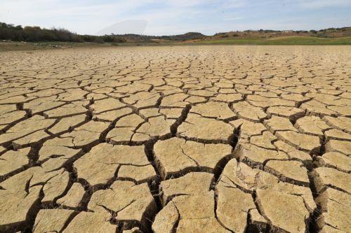 Κινητή μονάδα αφαλάτωσης από ΗΑΕ για ανάγκες νερού το 2025 ανακοίνωσε ο Πρόεδρος