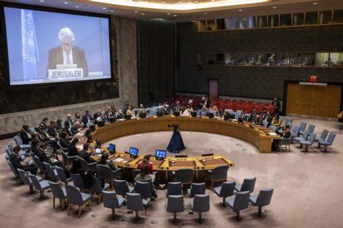 Το Συμβούλιο Ασφαλείας ψήφισε για άρση κυρώσεων κατά προσωρινού Σύρου Προέδρου