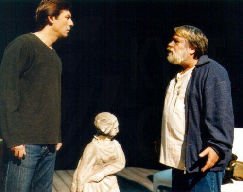 Μεγάλη απώλεια για το κυπριακό Θέατρο η εκδημία του Σπ.Σταυρινίδη λέει ο ΠτΔ