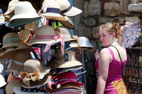 Meteo issues yellow warning as extreme temperatures return