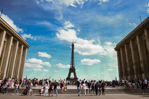 Γαλλία: Δικαίωμα νομιμοποίησης για αλλοδαπούς εργαζόμενους σε συγκεκριμένα επαγγέλματα