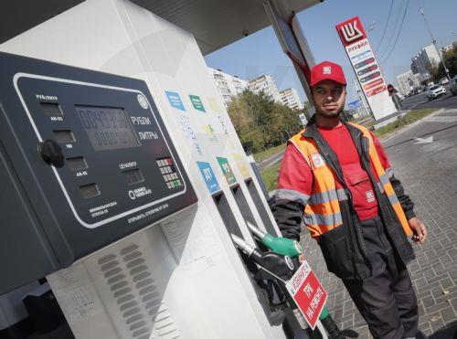 Άλμα των τιμών πετρελαίου μετά τις κυρώσεις των ΗΠΑ σε ομίλους της Ρωσίας