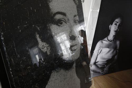 Άγαλμα της Κάλλας στη Φλωρεντία, η πόλη θα αφιερώσει πλατεία στη θρυλική υψίφωνο