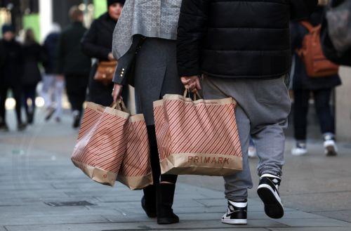 Ραγδαία αύξηση της εμπιστοσύνη των καταναλωτών στις ΗΠΑ τον Δεκέμβριο