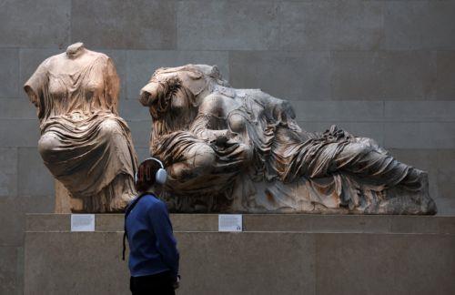 Γλυπτά Παρθενώνα: H πολύχρονη ιστορία διεκδίκησης των εμβληματικών αρχαιοτήτων