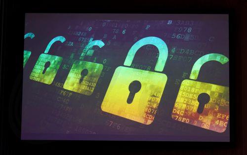 Υπόθεση απάτης μέσω διαδικτύου στη Λάρνακα διερευνά η Αστυνομία