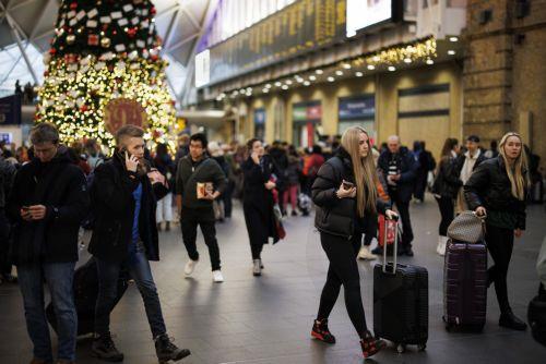 Many Cypriots abroad for the New Year, ACTA President tells CNA