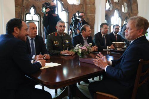 Διαβεβαιώσεις για την ασφάλεια της Κύπρου από τους Χούθι από Βρετανό ΥΠΑΜ (1)