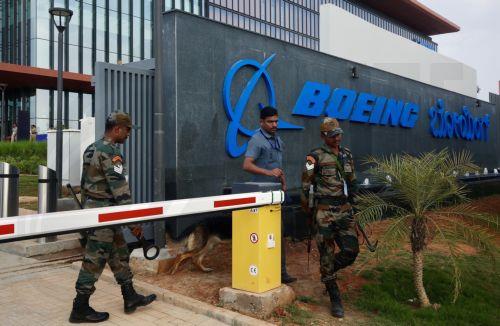Η Boeing ανακοίνωσε βαριές ζημιές $11,8 δισ. για το 2024 λόγω απεργιών και θεμάτων ασφαλείας