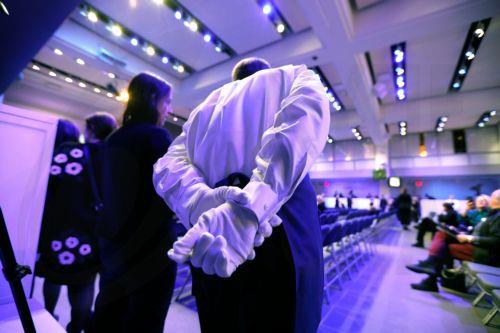 Tιμή ρεκόρ σε δημοπρασία για το «Coffee Shop in Madina Road» της Safeya Binzagr