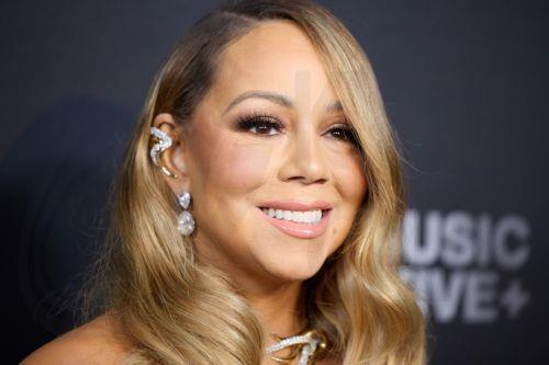 Η Μαράια Κάρεϊ ανακοίνωσε νέο άλμπουμ με τίτλο «Here for It All»