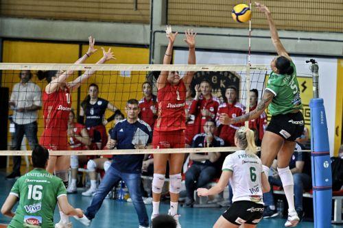 Διεξάγονται οι δύο ημιτελικοί αγώνες Κ16 κορασίδων στην πετοσφαίριση