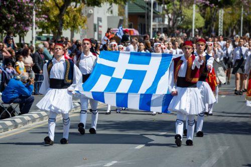 Η Λεμεσός τιμά την επέτειο της 25ης Μαρτίου