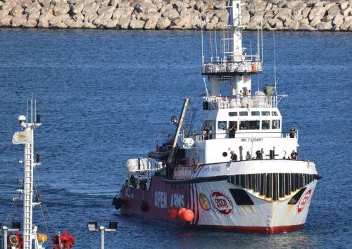 Στόλος με ανθρωπιστική βοήθεια για τη Γάζα αναχώρησε από τη Σικελία