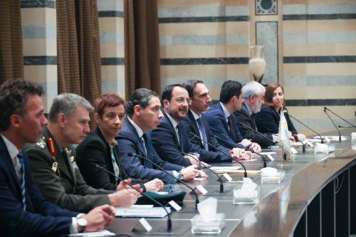 Έγιναν ουσιαστικές συζητήσεις για στρατηγική συνεργασία με ΗΑΕ, λέει ο Κόμπος
