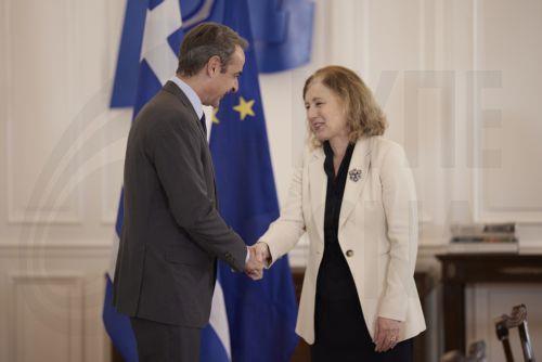 Σημαντική πρόοδος στα θέματα κράτους δικαίου, είπε Μητσοτάκης σε Γιούροβα