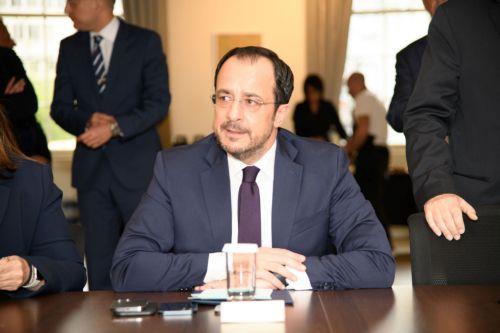 President Christodoulides holds meeting with investors in London