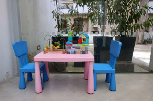 Η συνεχής υποβάθμιση του επαγγέλματος της νηπιαγωγού πλήττει την ποιότητα εκπαίδευσης, λέει η ΙΣΟΤΗΤΑ