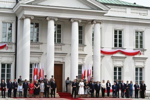 «Νέο κεφάλαιο για την Πολωνία» είπε η φον ντερ Λάιεν για κράτος δικαίου στη χώρα