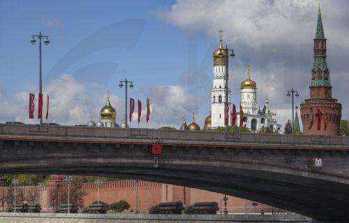 Η Μόσχα προειδοποιεί το Λονδίνο ότι θα μπορούσε να αντεπιτεθεί, μετά τις δηλώσεις Κάμερον για Ουκρανία