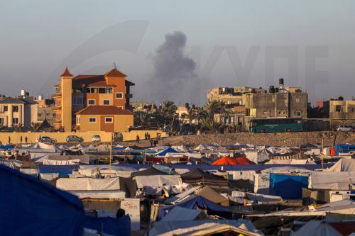 Σφοδροί βομβαρδισμοί στη Γάζα, «τελευταία ευκαιρία» στο Κάιρο