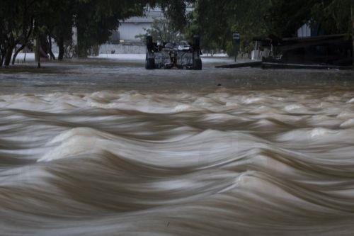 Επτά νεκροί σε πλημμύρες και κατολισθήσεις στη Βραζιλία