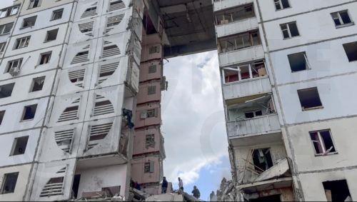 Eπτά τραυματίες από συντρίμμια ουκρανικού drone σε πολυκατοικία ανακοίνωσε η Μόσχα