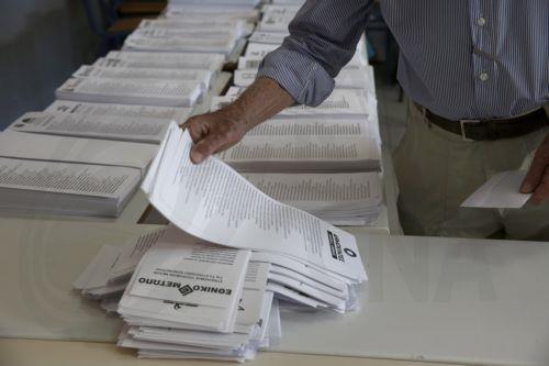 Επιστολική ψήφος για Έλληνες εξωτερικού και σε εθνικές εκλογές, λέει ο Μητσοτάκης