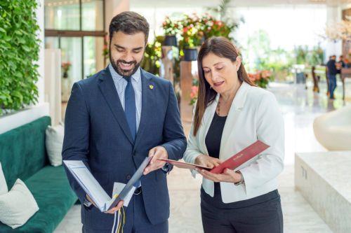 Shipping Deputy Minister and Transport Minister of Montenegro sign MoU