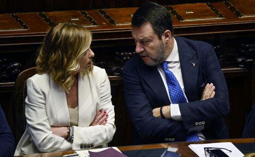 Τηλεφωνική επικοινωνία Σαλβίνι-Τζέι Ντι Βανς