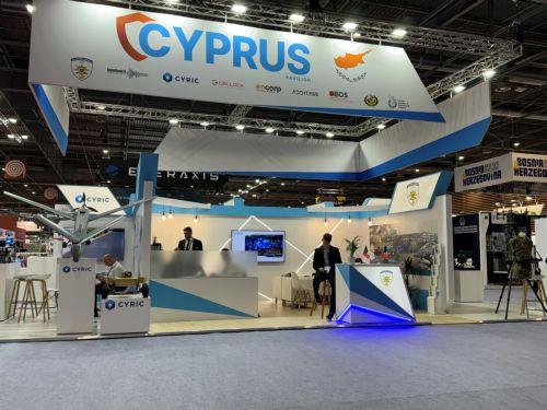 Defence Minister in Paris for EUROSATORY exhibition
