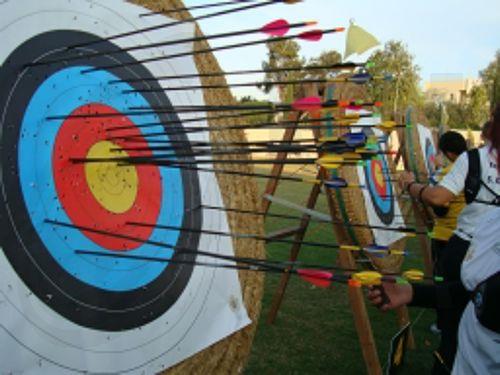 Τοξοβόλοι και ΕΣΔΑ επισκέφθηκαν το Δημοτικό Σχολείο Αστρομερίτη