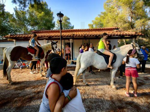 Δεκατρείς αθλητές/ιες συμμετείχαν στους Παγκύπριους Αγώνες Ιππασίας KOEO