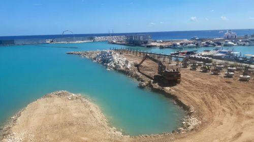 Καθυστερήσεις στην ανάπτυξη χώρων ελλιμενισμού και διοικητική αδράνεια εντοπίζει η ΕΥ