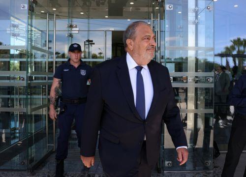 Από ημερομηνία ένταξης Κύπρου στην ΕΕ η διερεύνηση για την ανάκληση οχημάτων, λέει ο Γεν. Εισαγγελέας