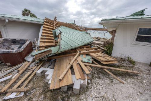 Περισσότεροι από 4,8 εκατομμύρια τόνους συντριμμιών από τον τυφώνα Μελίσσα στη δυτ. Τζαμάικα