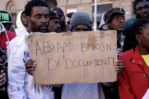 Η κυβέρνηση Μελόνι θα συνεχίσει να ακολουθεί την ίδια οδο στο μεταναστευτικό